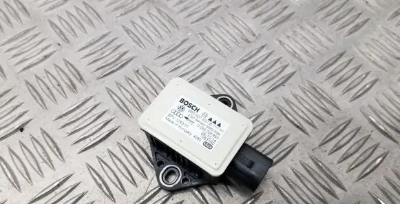 Audi A4 S4 B8 8K ESP acceleration yaw rate sensor 8R0907637B