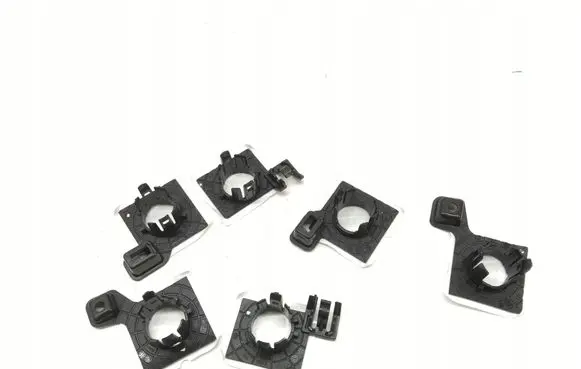 BMW 5 G30 G31 G38 Front parking sensor holder (PDC) 