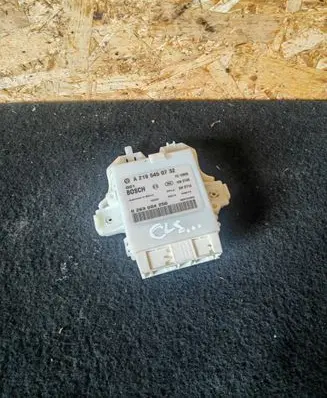 Mercedes-Benz CLS C219 Parking PDC control unit/module A2195450732