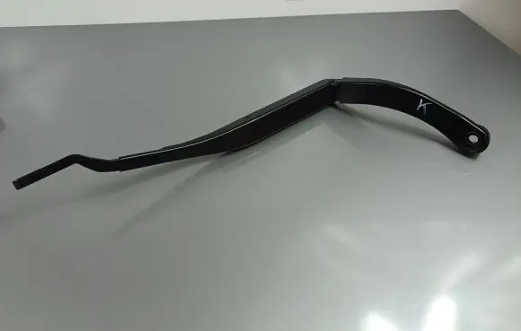 Jeep Cherokee Front wiper blade arm