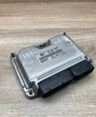 Skoda Fabia Mk1 (6Y) Engine control unit/module ECU 038906019NL 0281012276