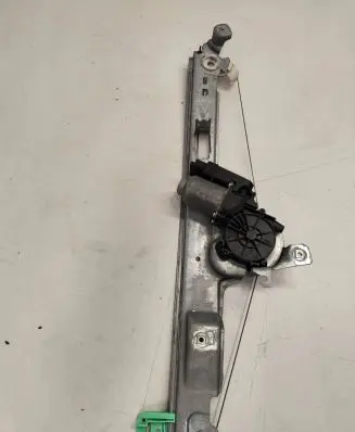 Renault Scenic II - Grand scenic II Front door window regulator with motor 440726F 0675