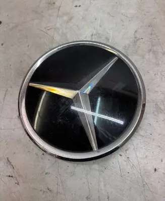 Mercedes-Benz GL X166 Manufacturer badge logo/emblem A1648880411