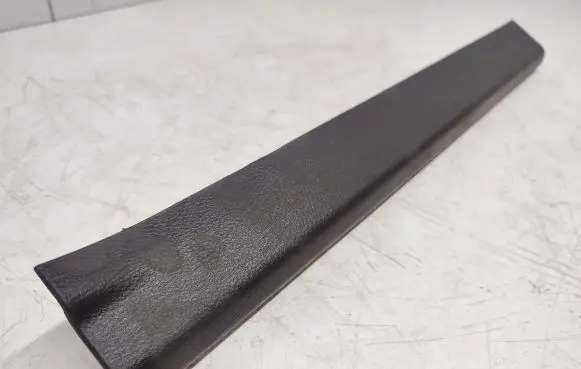 Ford Focus Front sill trim cover BM51A13201