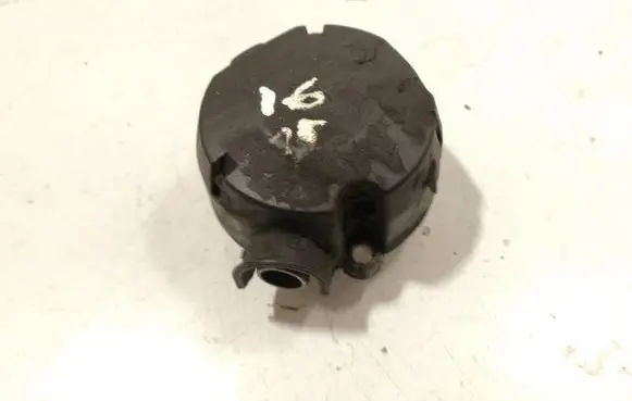 Mercedes-Benz E W211 Breather valve A6460100667