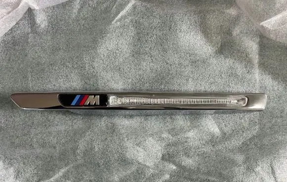 BMW X6 E71 Front indicator light 51657207173