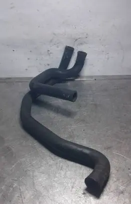 Volkswagen Golf IV Engine coolant pipe/hose