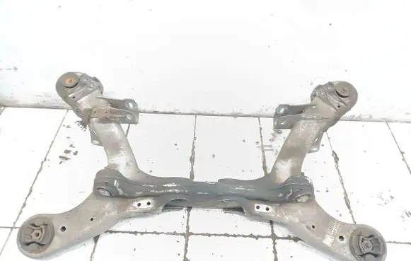 Mercedes-Benz CLS C219 Rear subframe 