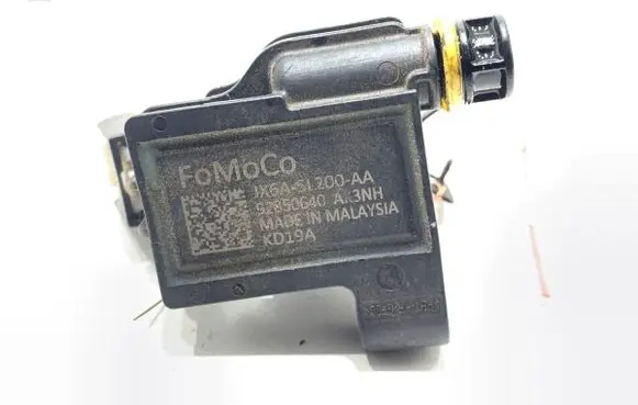 Ford Focus Air pressure sensor JX6A-5L200-AA