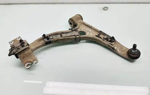 Mercedes-Benz B W246 W242 Front lower control arm/wishbone A3306
