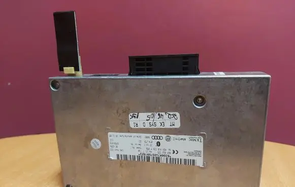 Audi Q7 4L Bluetooth control unit module 4E0862335 4E0910336F