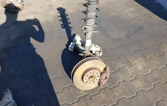 Volkswagen Eos Front wheel hub spindle knuckle
