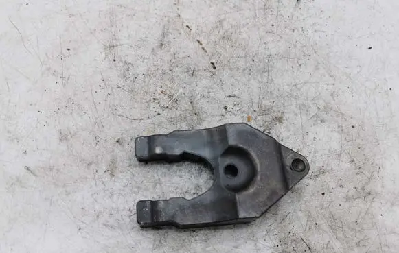 Nissan X-Trail T30 Fuel Injector clamp holder NOCODE