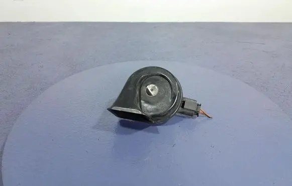 Audi A4 S4 B7 8E 8H Horn signal 7342945