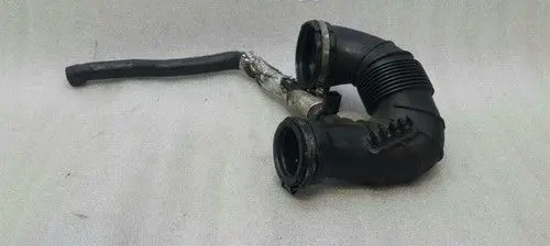 Mercedes-Benz E W212 Air intake hose/pipe A6510900337