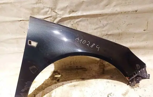 Opel Insignia A Fender Juoda