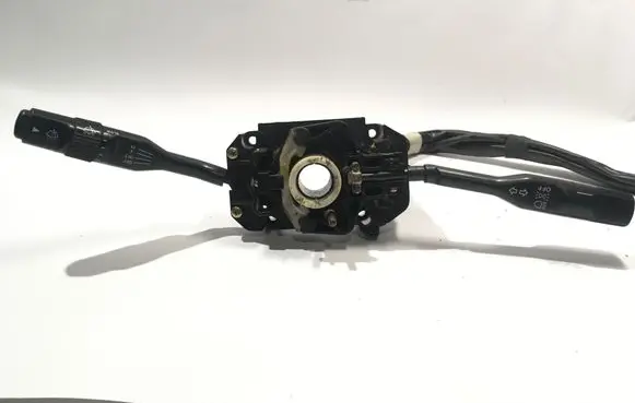 Hyundai Galloper Wiper turn signal indicator stalk/switch 336310 HR808000