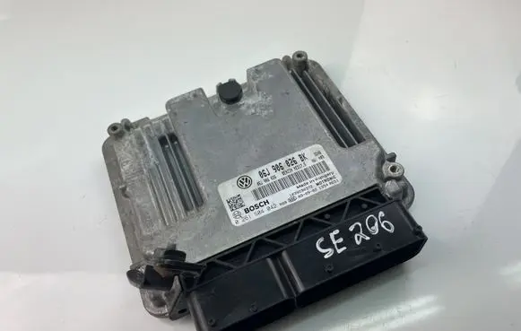 Volkswagen Tiguan Engine control unit/module 06J906026BK