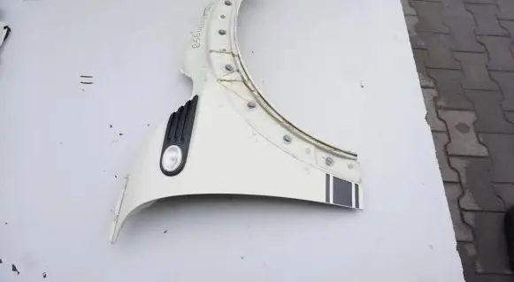 Mini One - Cooper Coupe R56 Fender