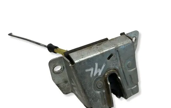 Mercedes-Benz ML W163 Tailgate/trunk/boot lock/catch/latch 1637400235