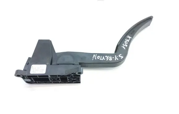 SsangYong Rexton Accelerator throttle pedal 2055021003 K5031
