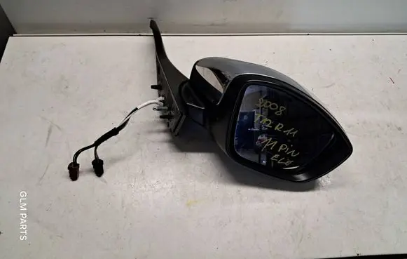 Peugeot 2008 I Front door electric wing mirror