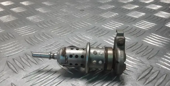 Volvo XC40 AdBlue injector 32203677