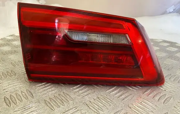 BMW 5 G30 G31 Tailgate rear/tail lights 8493049