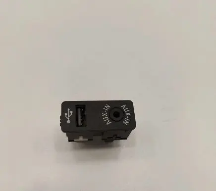 Mini One - Cooper Coupe R56 AUX in-socket connector 