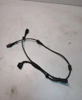 Mercedes-Benz S W221 Rear ABS sensor wiring 6N0906102