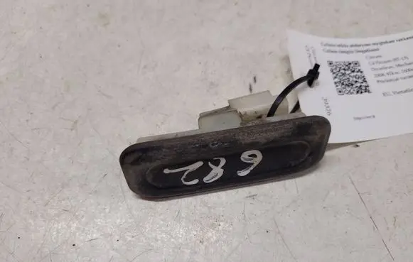 Citroen C4 I Picasso Tailgate glass/window release handle 