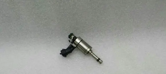 Land Rover Range Rover Evoque L538 Fuel injector BB5E9F593BA 0261500147