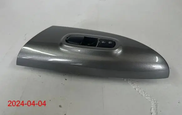 Nissan Juke I F15 Electric window control switch 25411-1KA0A 254111KA0A
