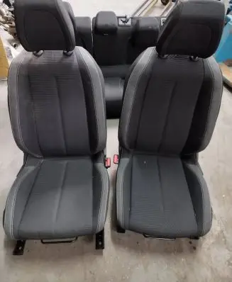 Peugeot 308 Other seats YYYYYY