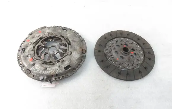 Audi A3 S3 8P Clutch set kit 323064110 123042610