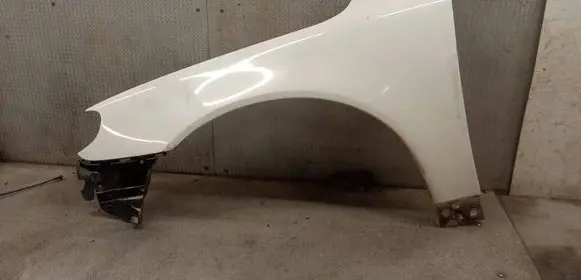 Volvo V70 Fender 