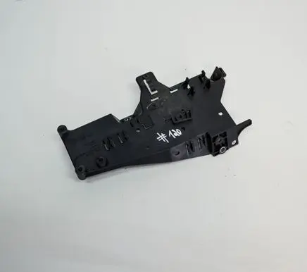 BMW 1 E81 E87 Other engine bay part 7810180