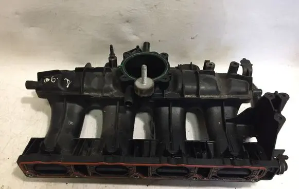 Audi A3 S3 A3 Sportback 8P Intake manifold