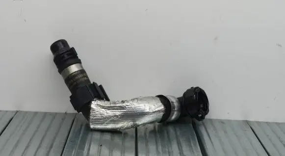 Peugeot 3008 I Engine coolant pipe/hose DG9318K580ED