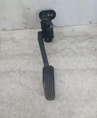 Volvo S80 Accelerator throttle pedal 30636004 6PV00853701