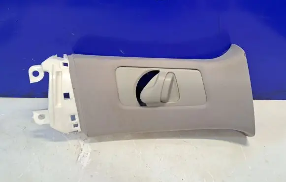 (B) pillar trim (top)