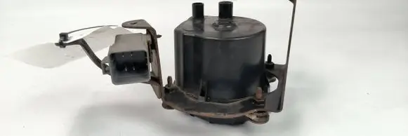 Chevrolet Corvette Secondary air pump 64573EVV