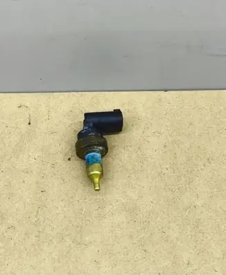Coolant temperature sensor