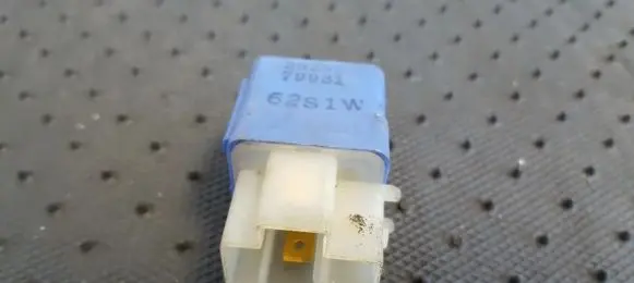 Nissan Almera Other relay 2523079981 62S1W