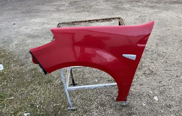 Dacia Sandero Fender 6001551026