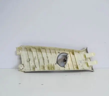 BMW 3 E90 E91 (B) pillar trim (bottom) 7058335