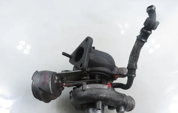 Audi A4 S4 B5 8D Turbo 028145702R