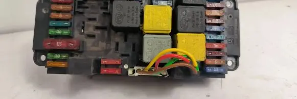 Mercedes-Benz CLK A209 C209 Fuse module 2095450001 5DK00848510
