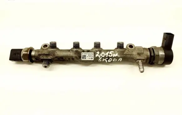 Skoda Octavia Mk3 (5E) Fuel main line pipe 04L089D 04L906054