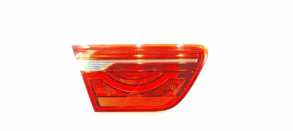 Jaguar XE Tailgate rear/tail lights